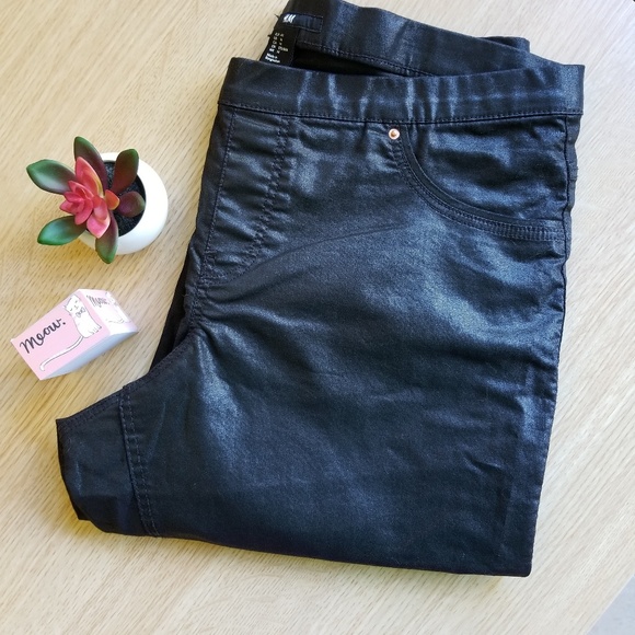 H&M Pants - H&M Pull on Stretch Shine Elastic Leggings